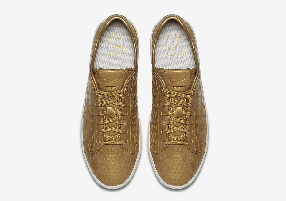 Nike Tennis Classic Ultra Wimbledon Gold Women 3