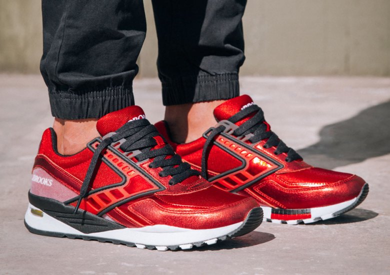Brooks Goes Futuristic With New “Galactic” Runner Pack