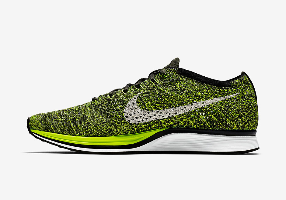 Nike Flyknit Racer 526628 731 Volt Black 3