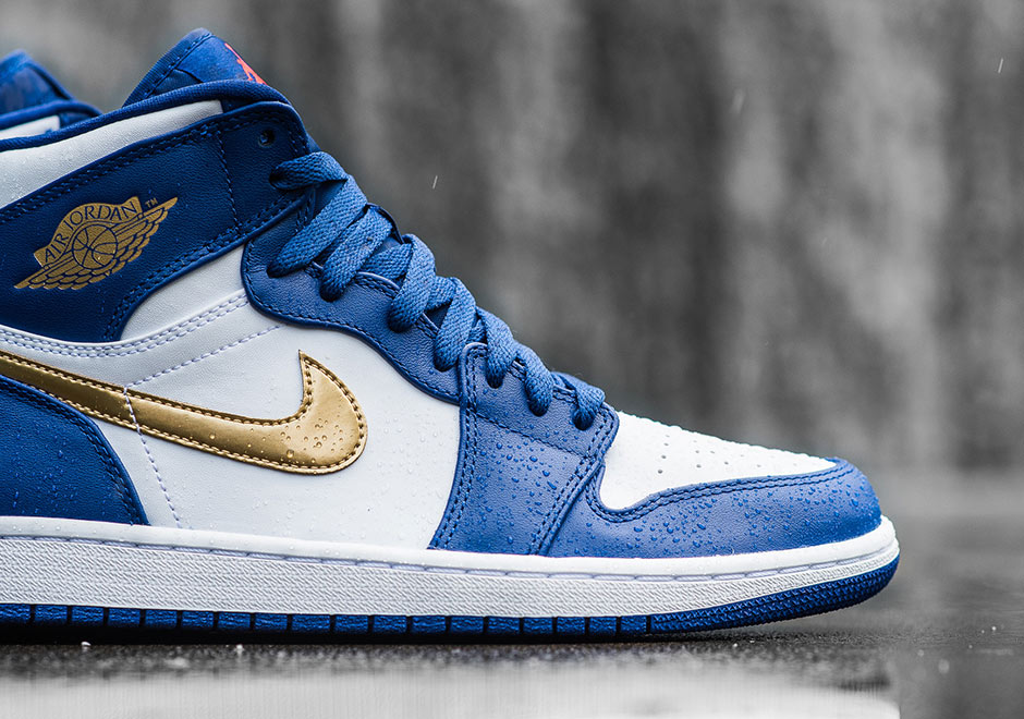 Air Jordan 1 High Olympic Deep Royal Metallic Gold 3