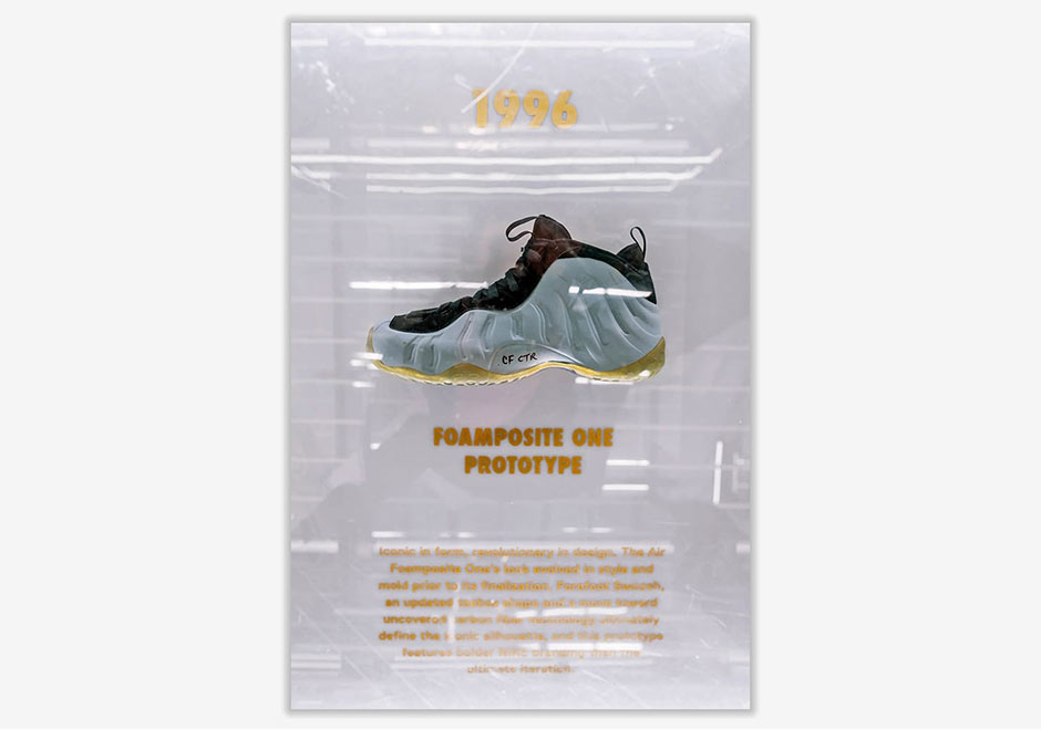 Nike Foamposite Golden Air Display 5