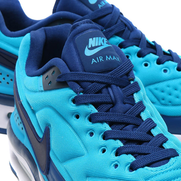 Nike Air Classic Bw Se Coastal Blue 07