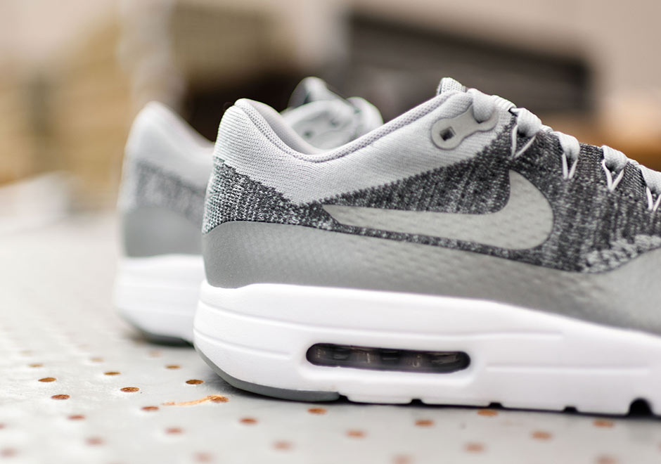 Nike Air Max 1 Flyknit Wolf Grey 3