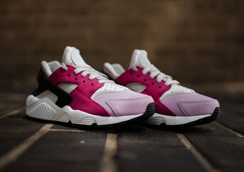 The Nike Air Huarache Premium Arrives In Pink Tones