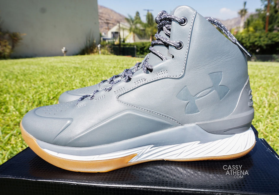 Ua Curry Lux Leather Grey Gum 01