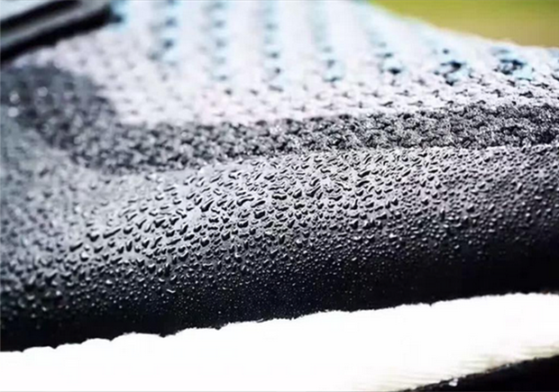 Ultra Boost Waterproof 11