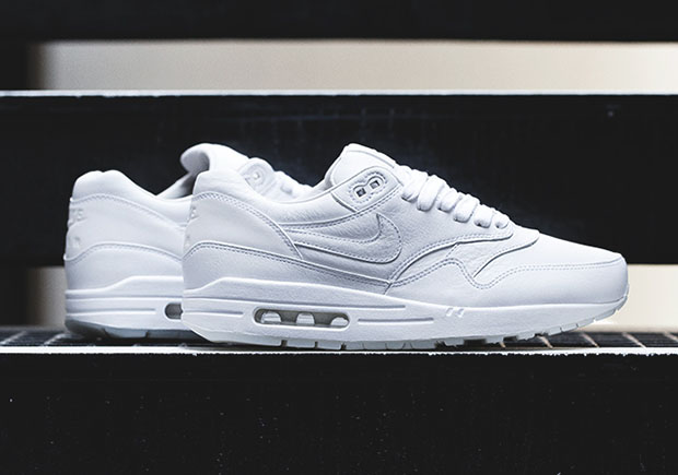 Nike Air Max 1 Pinnacle Black White Leather Clear Sole 4