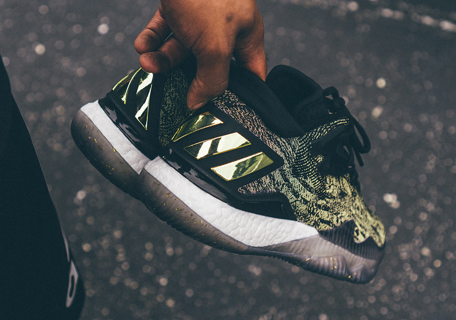 Adidas Crazylight Boost 2016 Harden Black Gold 5