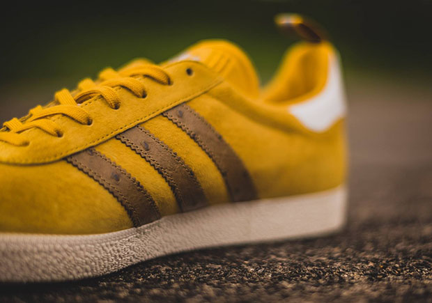 Adidas Gazelle Ostrich Stripes Black Gold Suede 7