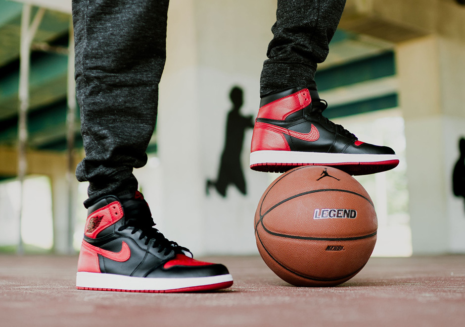 Air Jordan 1 Banned Full Release Details 01