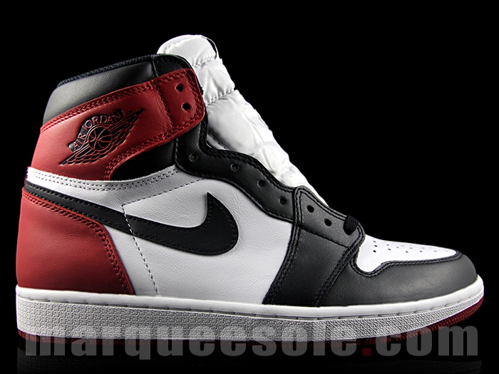 Air Jordan 1 Black Toe Returning 2016 01