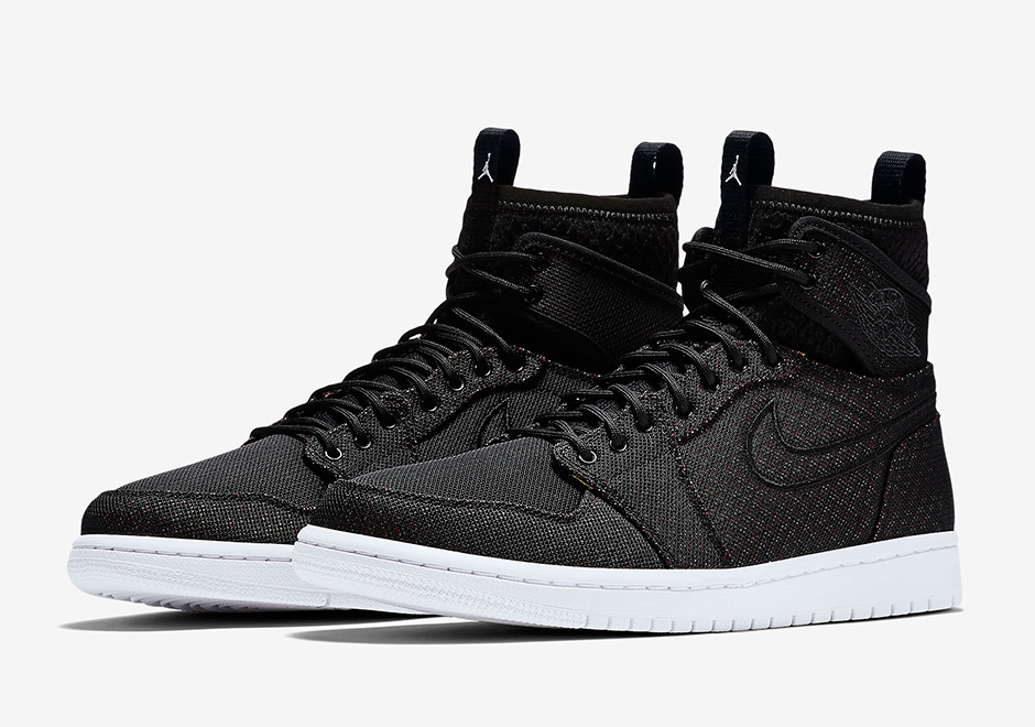 Air Jordan 1 High Ultra Black 4