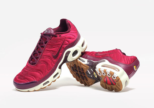 Air Max Plus Premium Satin Night Maroon 4