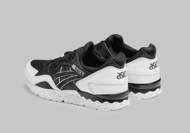 Asics Gel Lyte V White Black Oreo 1