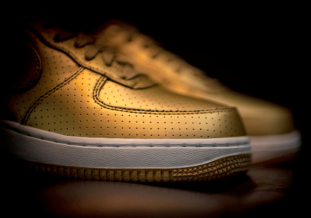 Nike Air Force 1 Low Metallic Gold Perforated 4