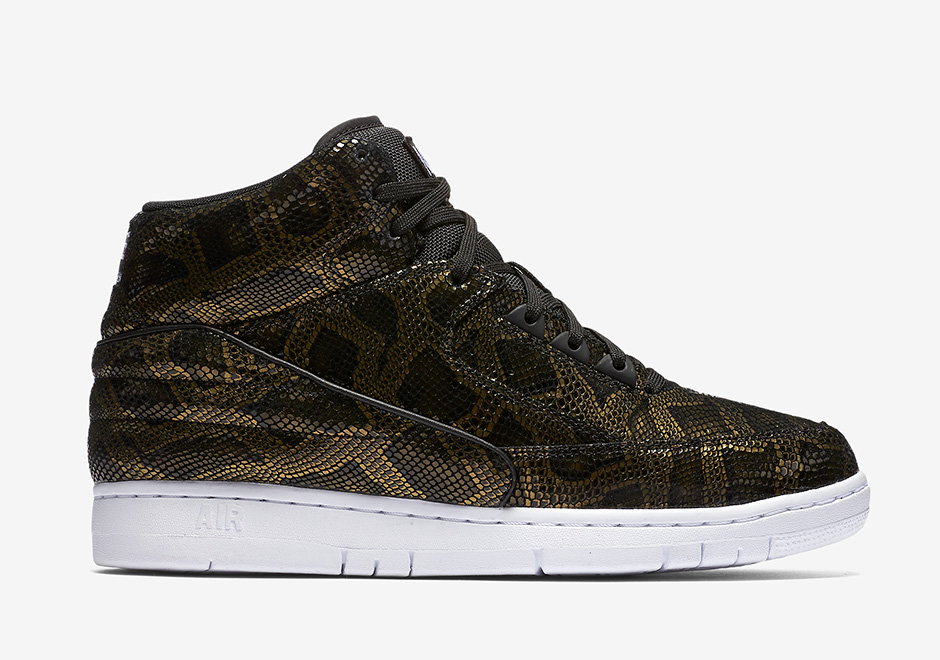 Nike Air Python Copper Snake 02
