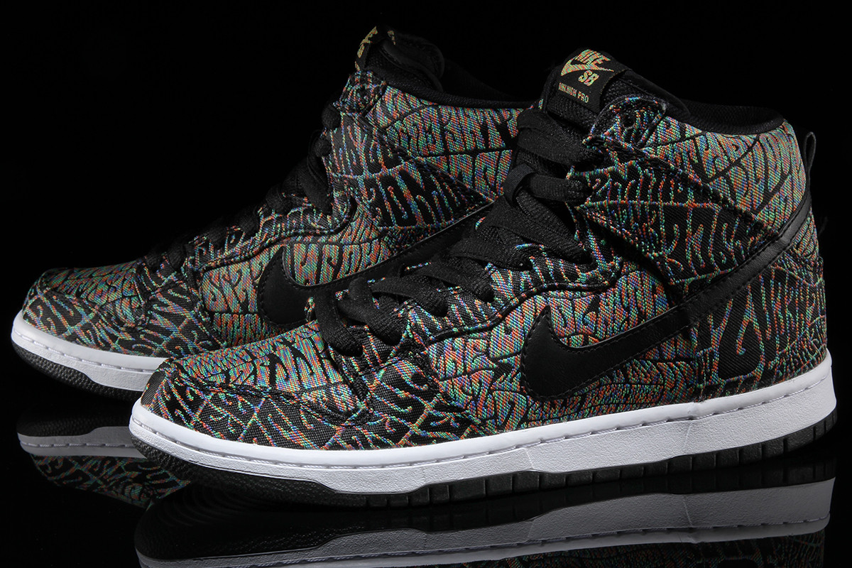 Nike Dunk High Psychedelic 03