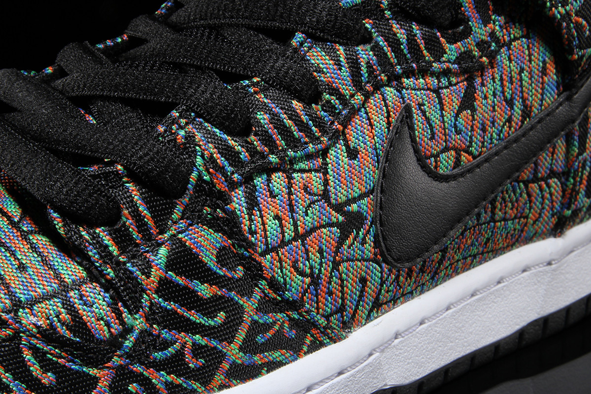 Nike Dunk High Psychedelic 07