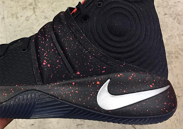 Nike Kyrie 2 Hot Lava 01