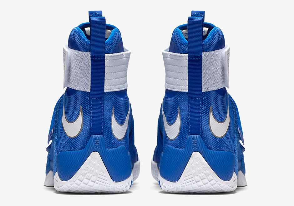 Nike Lebron Soldier 10 Team Kentucky 1