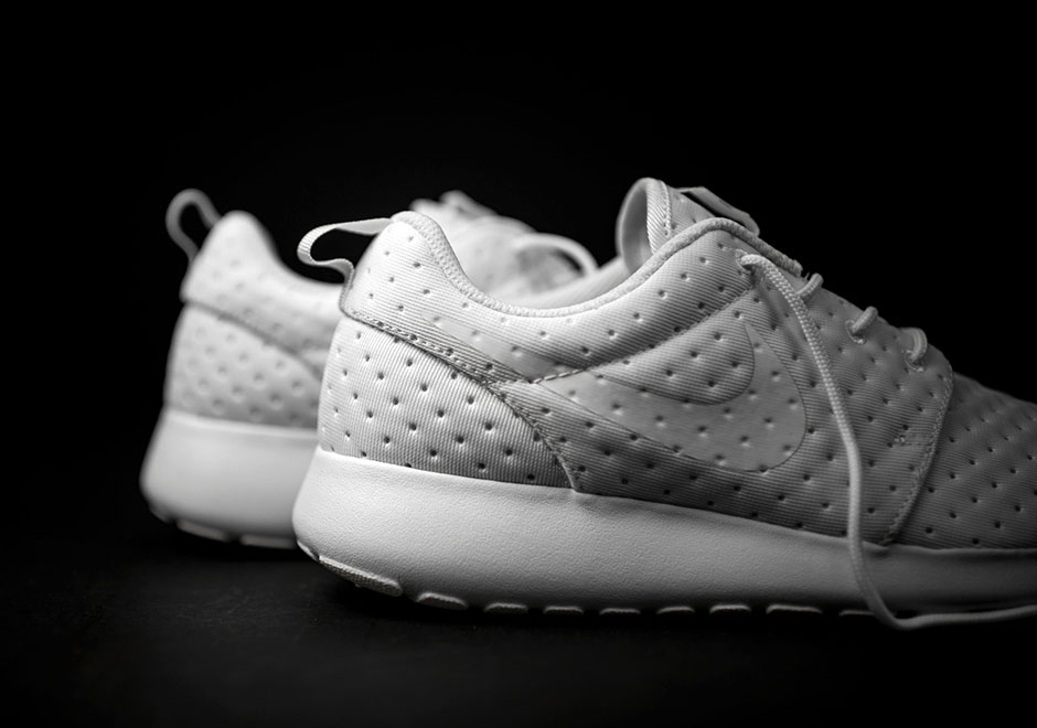 Nike Roshe One Pin Dot White 2