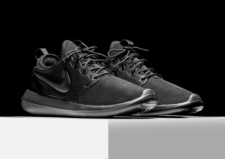 Nike Roshe Two “Triple Black”