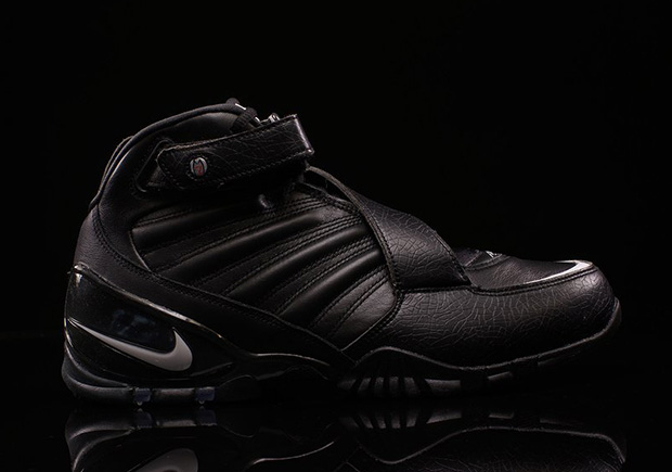 Nike Zoom Vick Iii Triple Black 02