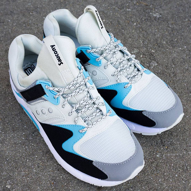 Saucony Grid 9000 Light Grey Black Blue 2