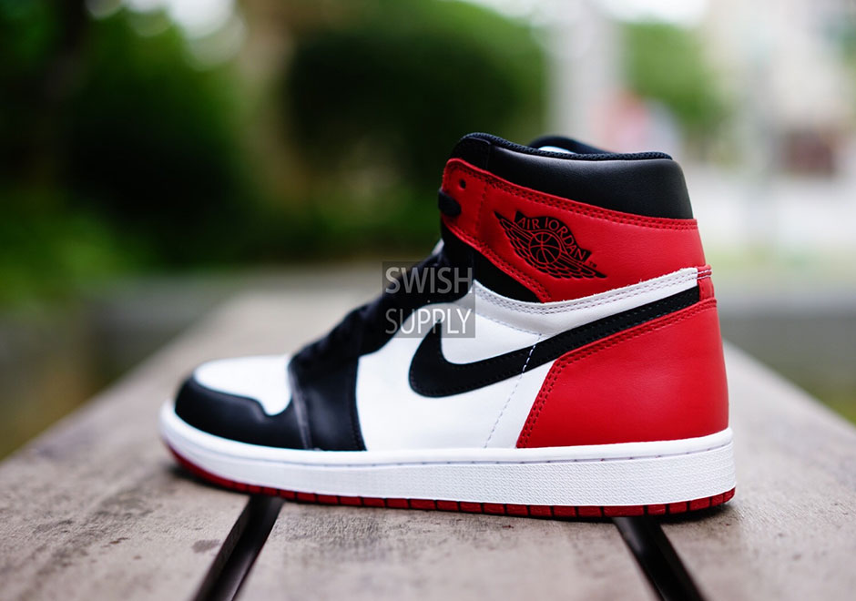 Air Jordan 1 Black Toe Preview 2016 Retro 2