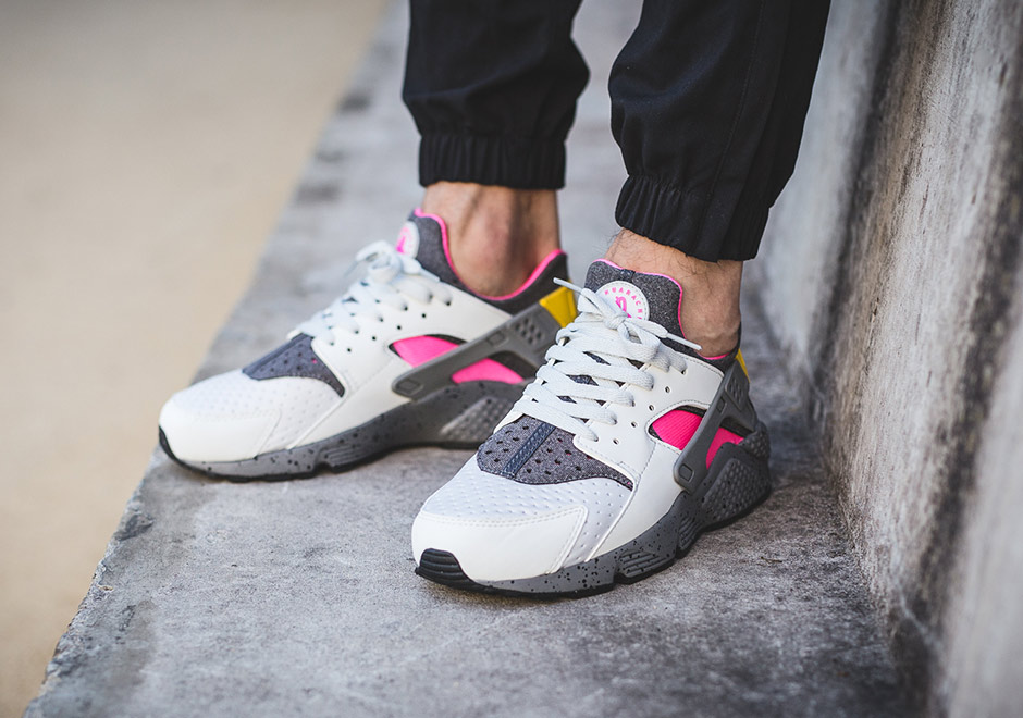 Nike Air Huarache Pure Platinum Pink Blast Grey Acg 2