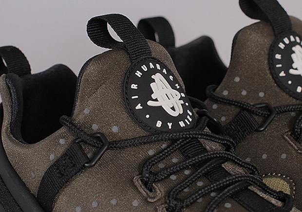 Nike Air Huarache Utility Trooper Sail Cargo Khaki 1