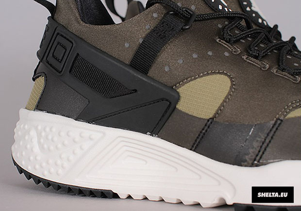 Nike Air Huarache Utility Trooper Sail Cargo Khaki 5