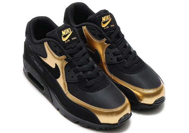 Nike Air Max 90 Black Metallic Gold 1