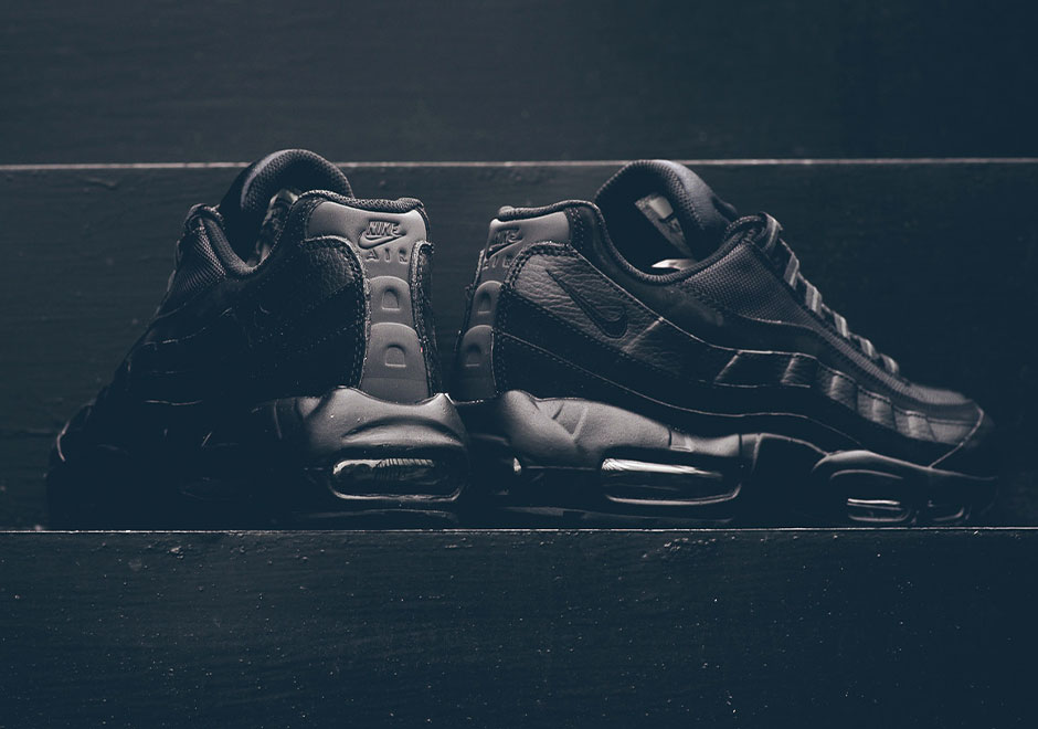 Nike Air Max 95 Black Anthracite 2