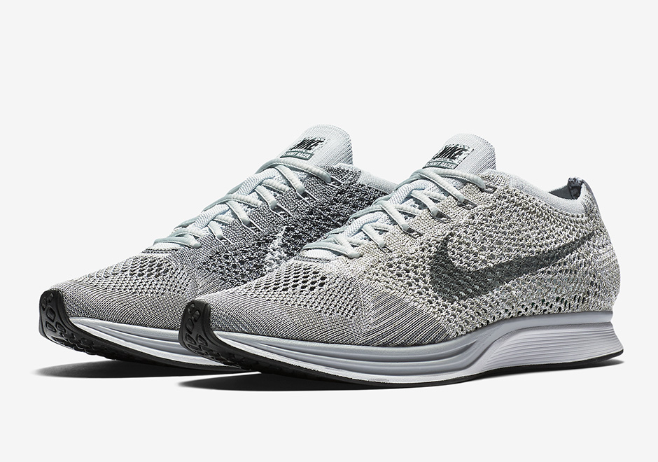 Nike Flyknit Racer Pure Platinum 01