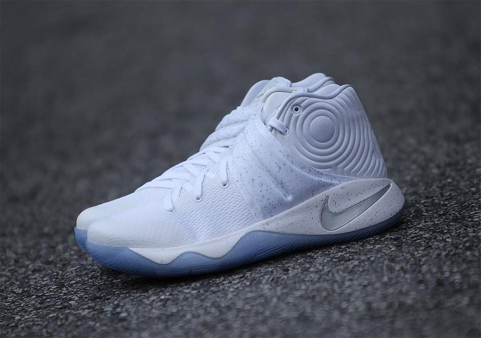 Nike Kyrie 2 White Grey Ice Speckle 5