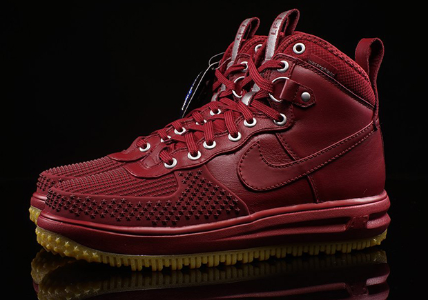 Nike Lunar Force 1 High Duckboot "Team Red"