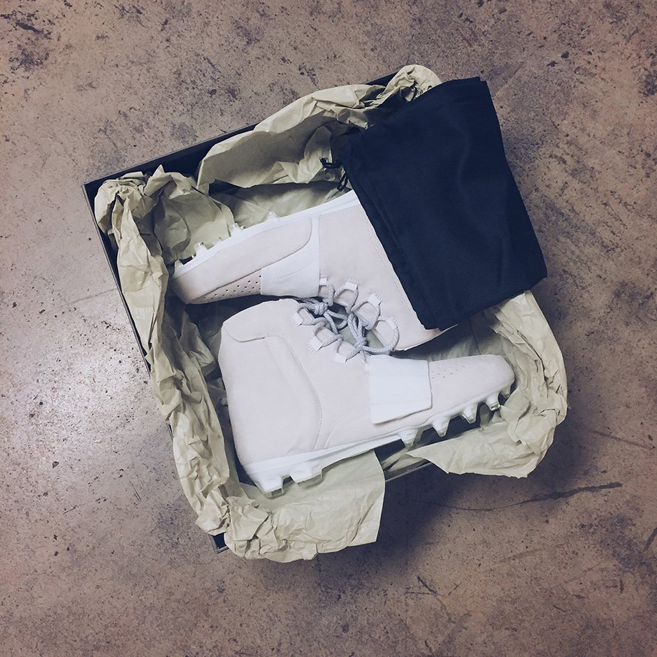 Yeezy 750 Cleats Von Miller