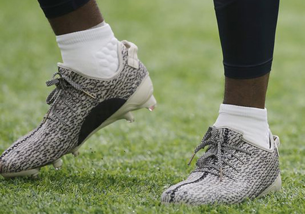 DeAndre Hopkins Fined For Wearing Yeezy Cleats, Will Wear If Kanye Pays Bill