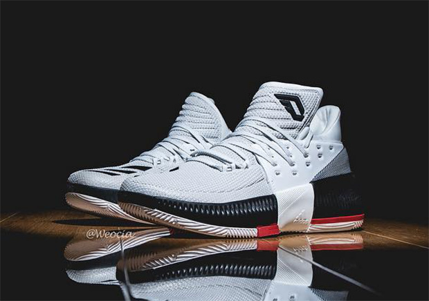 A Detailed Look At The adidas D Lillard 3