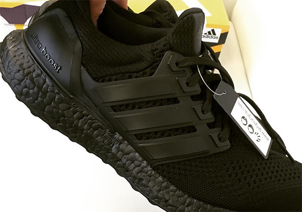 Adidas Ultra Boost All Black