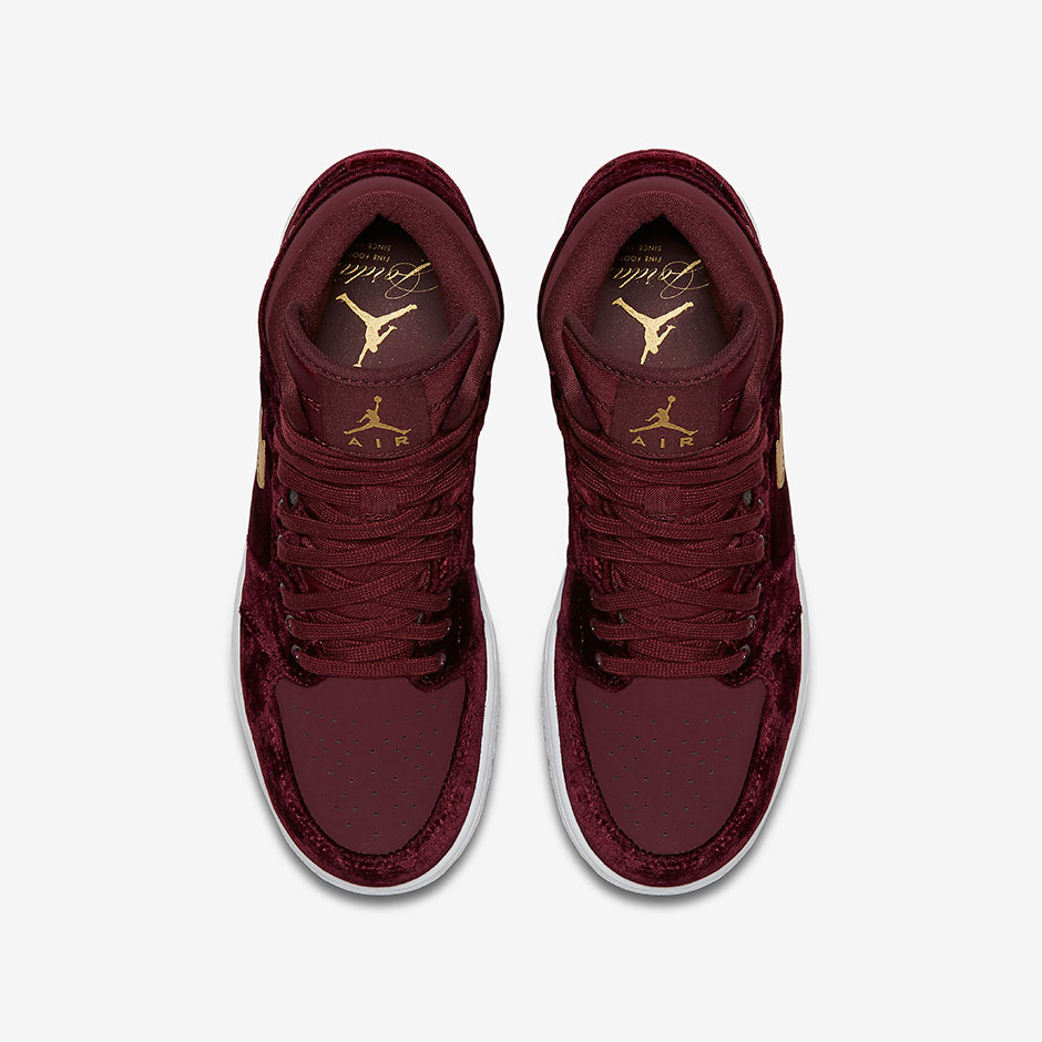 Air Jordan 1 Heiress Velvet Official Images 4