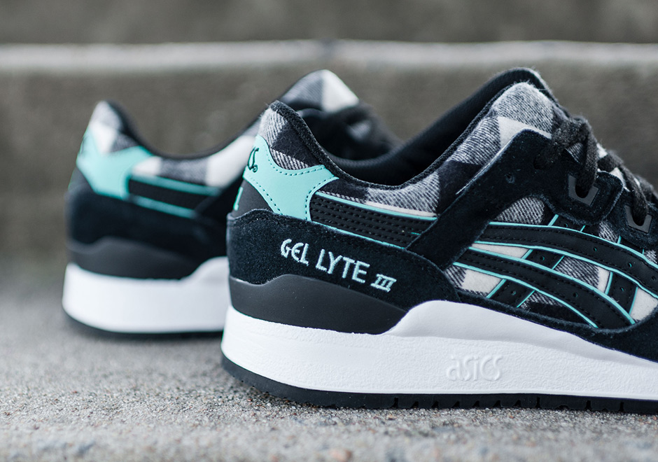 ASICS GEL-Lyte III "Flannel Tongue"