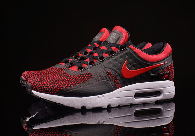 Nike Air Max Zero "Bred" - Available