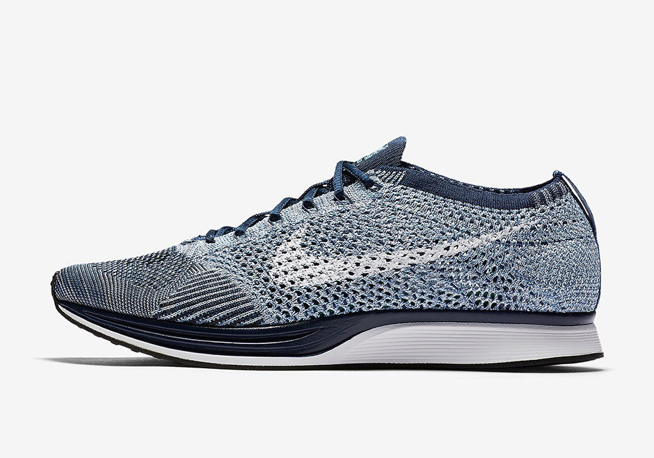 Nike Flyknit Racer Blue Tint 03