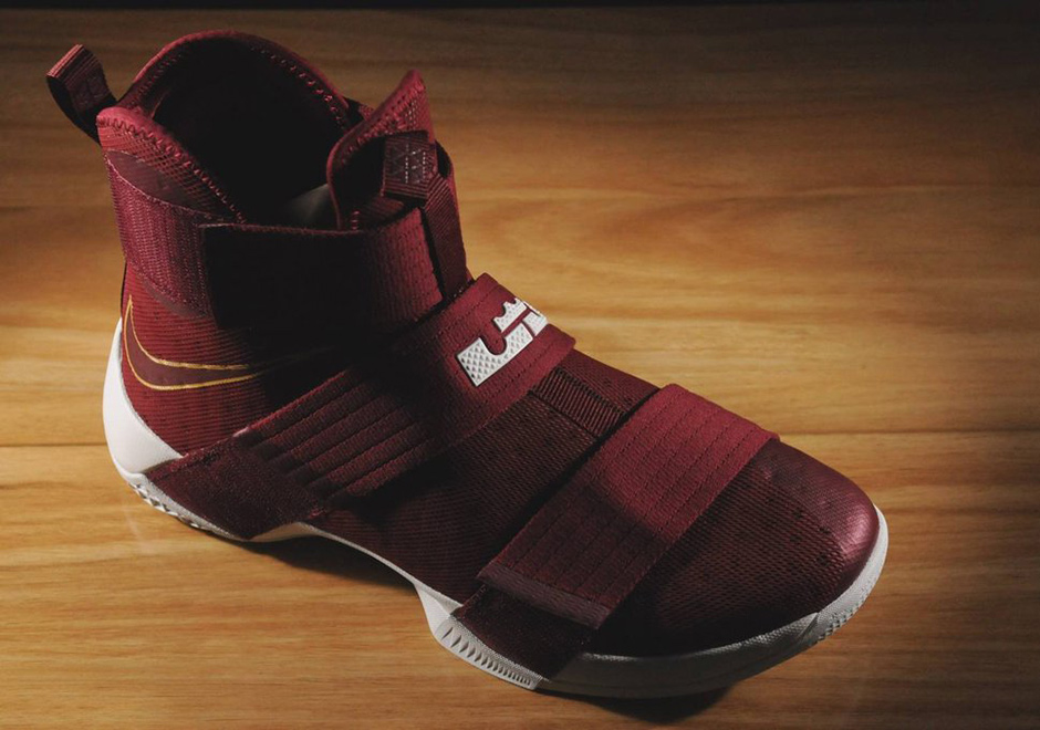 Nike Lebron Soldier 10 Christ The King 02