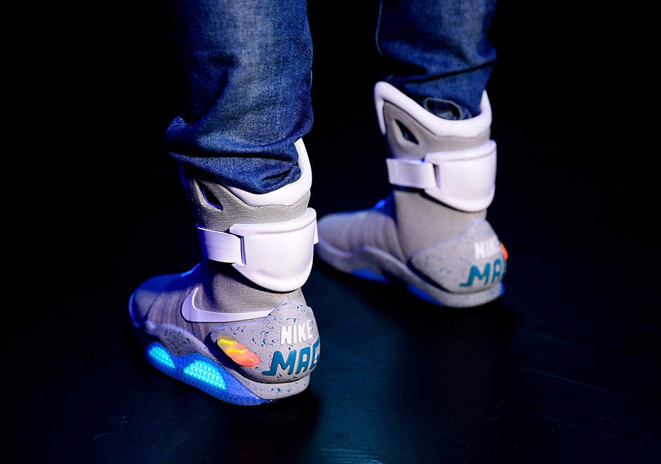 Nike Mag London Auction 6