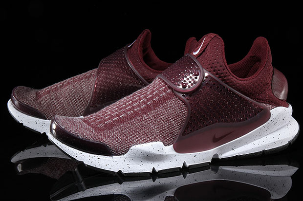 Nike Sock Dart Night Maroon Heather Mesh 3