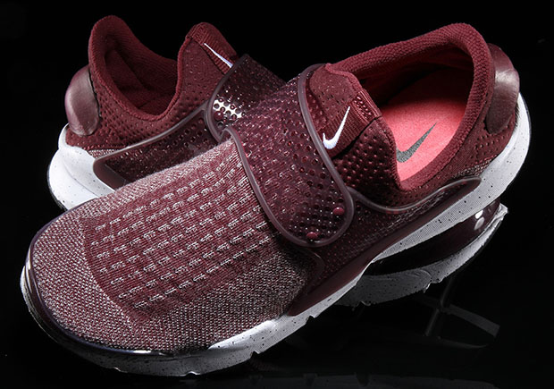 Nike Sock Dart Night Maroon Heather Mesh 5