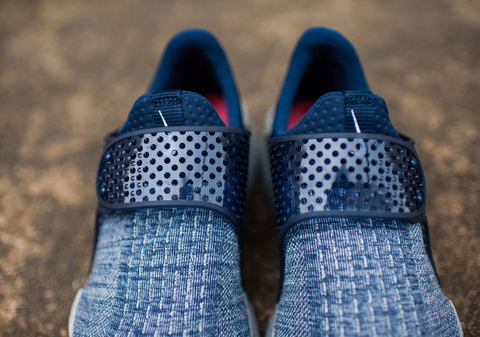 Nike Sock Dart Se Premium Midnight Navy 5